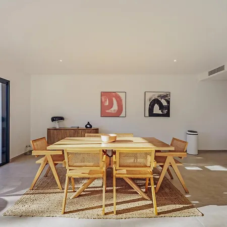 443 - Heated Pool Near The *