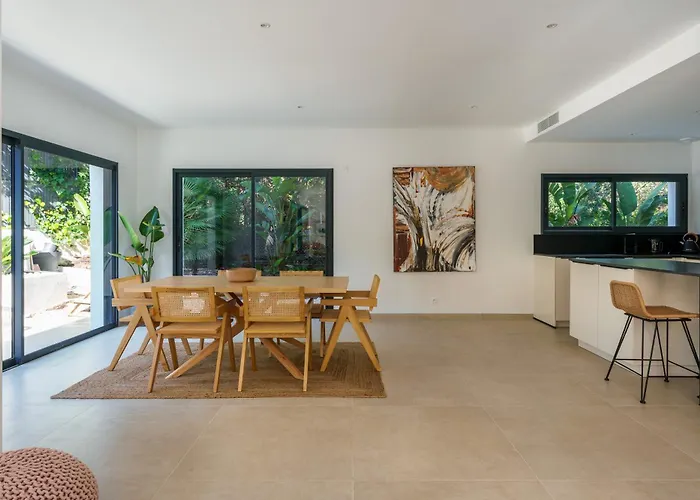 443 - Heated Pool Near The Сен-Рафаель